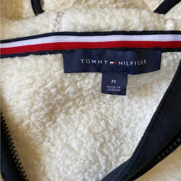 Tommy Hilfiger Women’s Faux Sherpa Pullover Half Zip Medium EUC - Picture 7 of 13